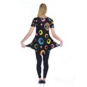Abstract Background Retro Short Sleeve Tunic  View2