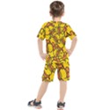 Duck Cartoon Background Pattern Kids  Tee and Shorts Set View2