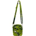 Apartment Curve Path Step Shoulder Strap Belt Bag View3